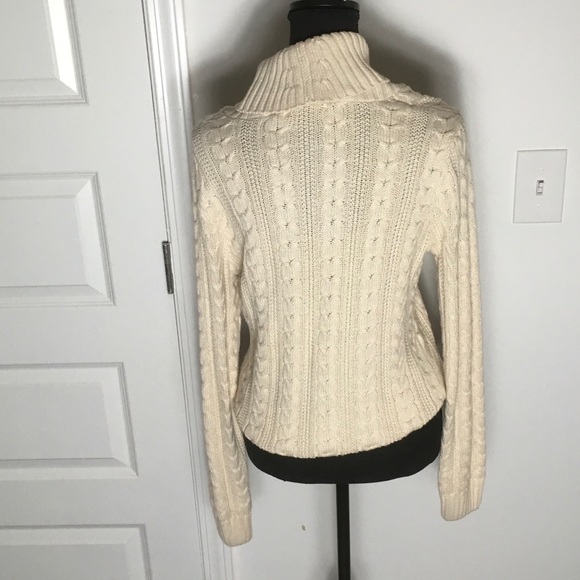 Jeanne Pierre cream cable knit sweater size s/p - Picture 2 of 7